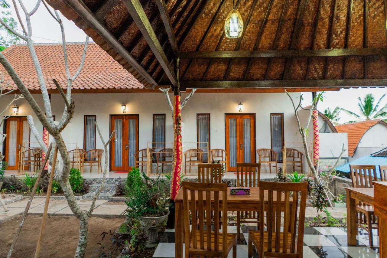 Toyapakeh Kamasanti Hostel מראה חיצוני תמונה