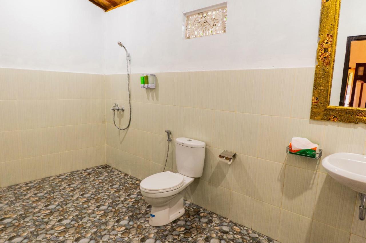 Toyapakeh Kamasanti Hostel מראה חיצוני תמונה